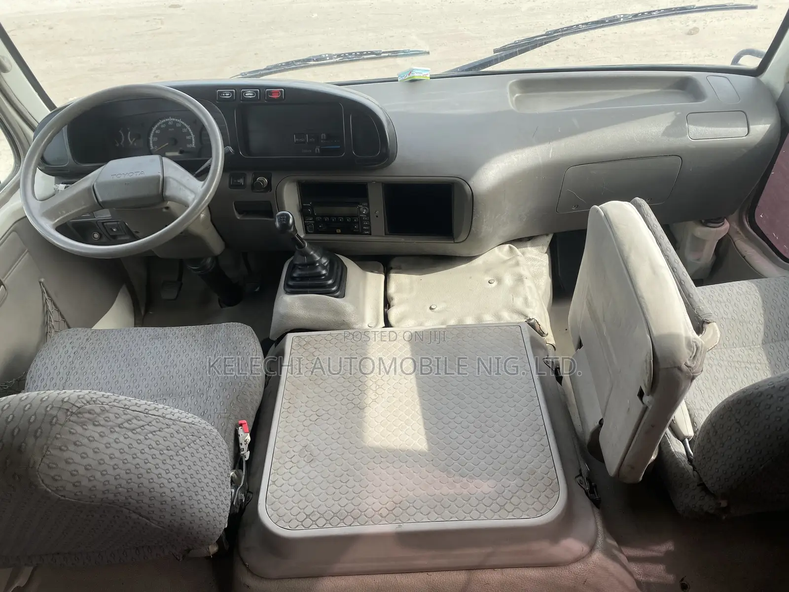 Toyota Coaster 2011 White