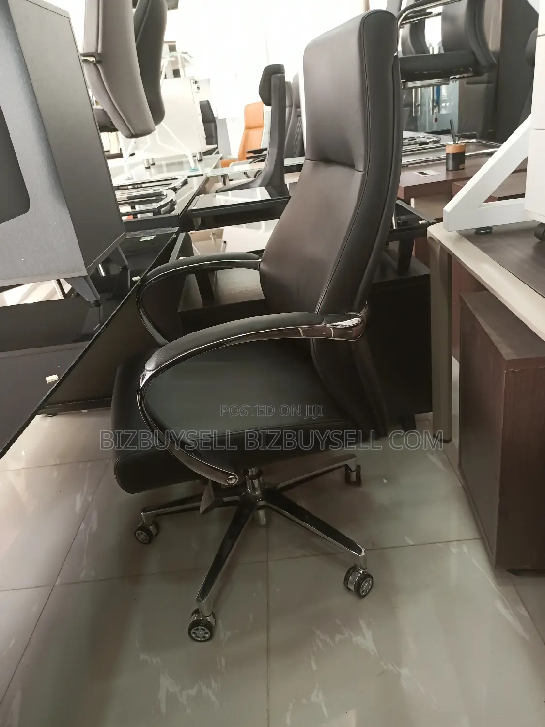 Executive Office Chair