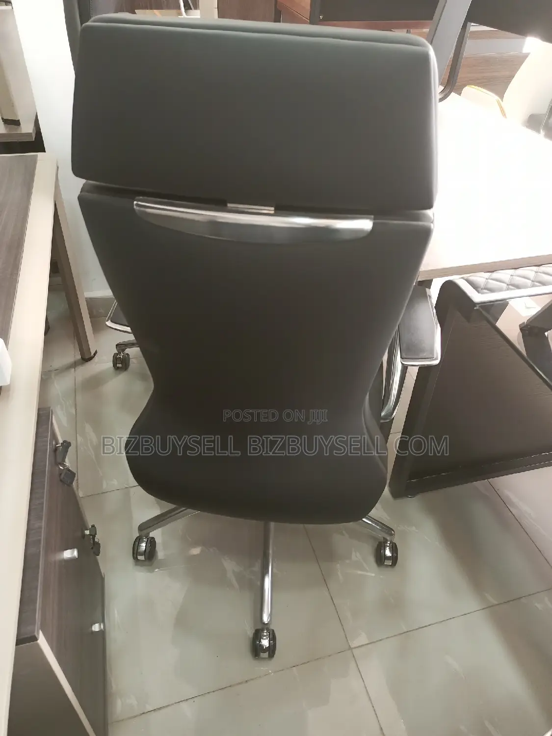 Executive Office Chair