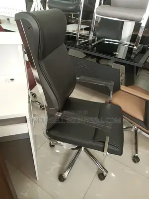Swivel Office Chair
