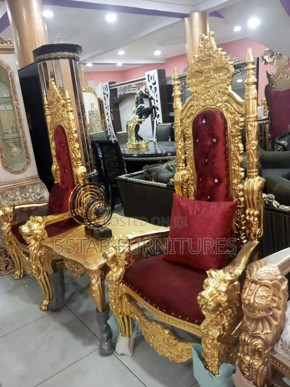 Royal Chair