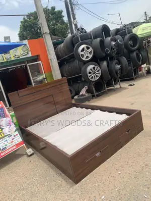 4/Half By 6 Bedframe