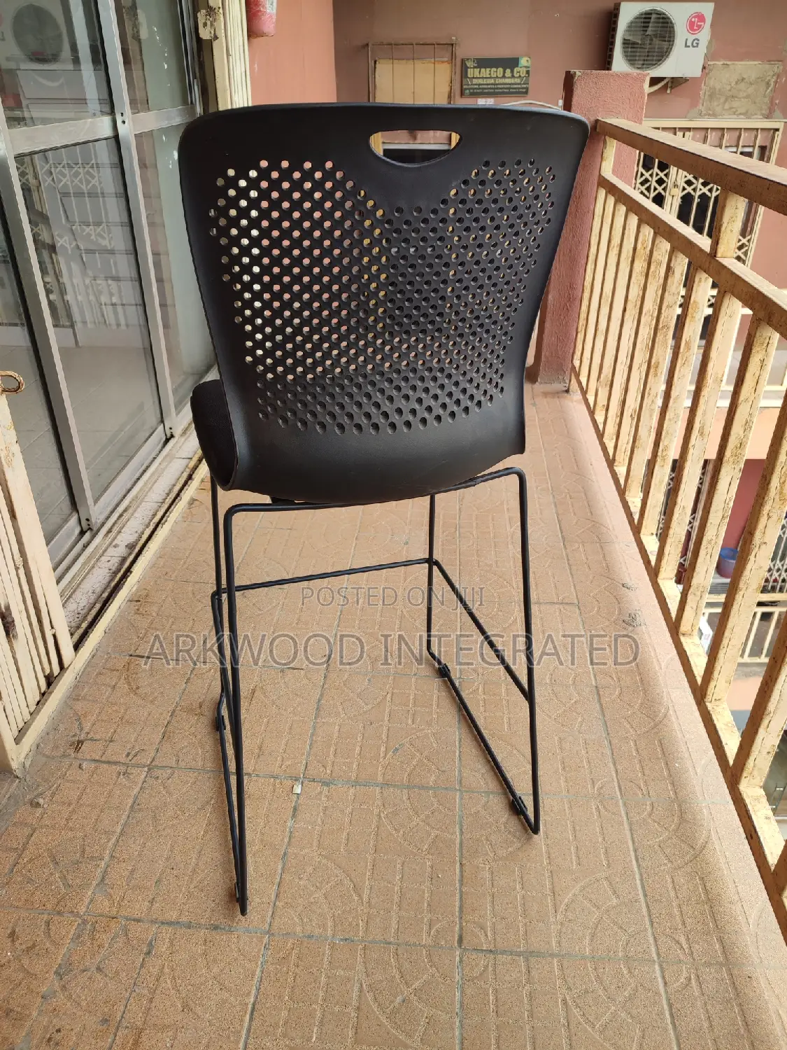High Bar/Kitchen Island Stool