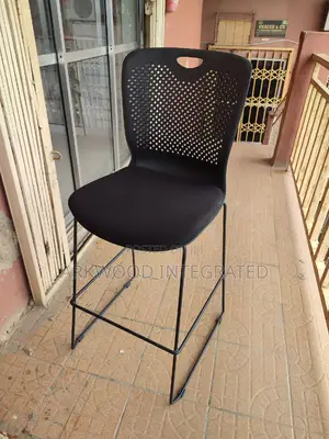 High Bar/Kitchen Island Stool