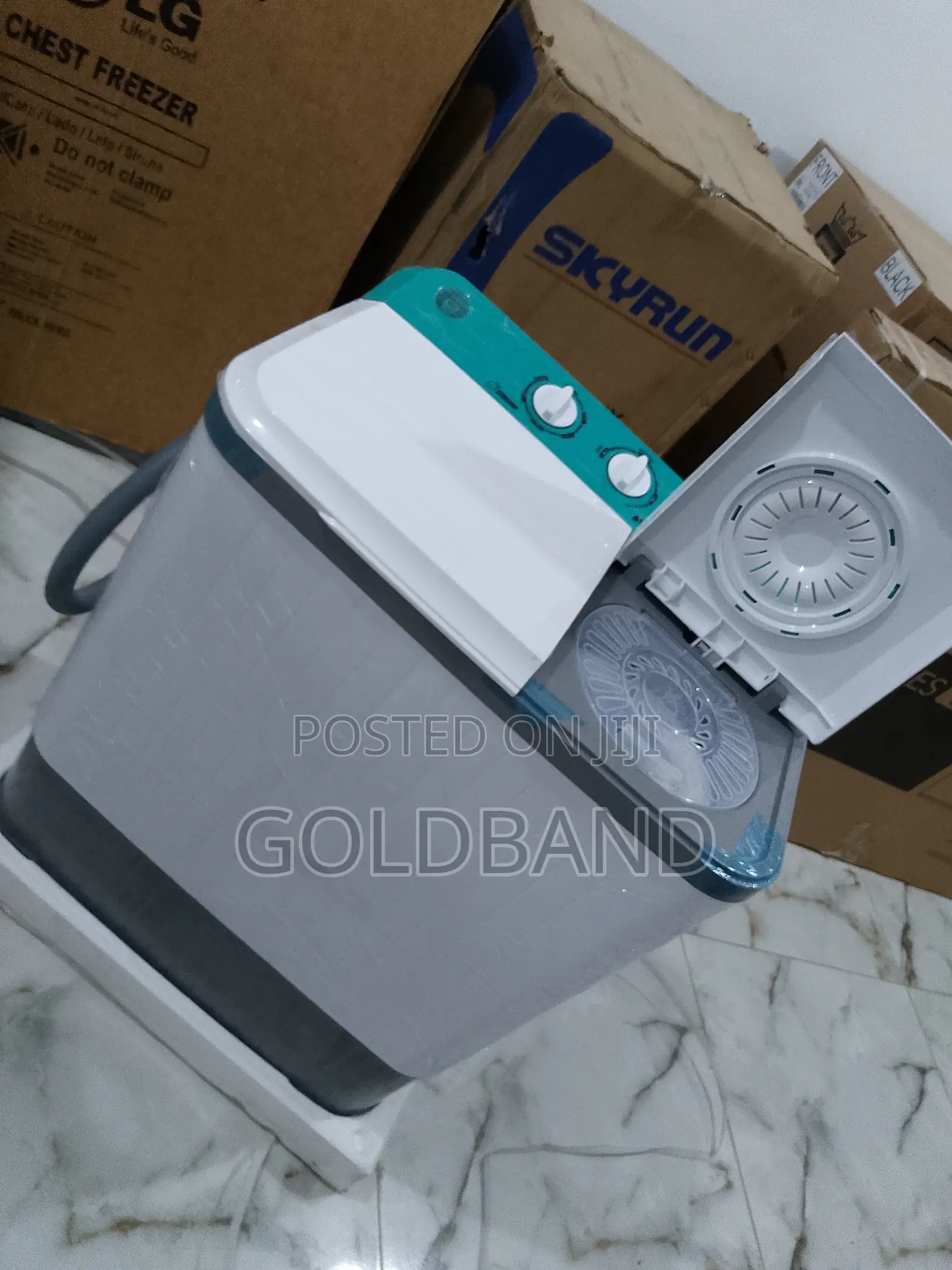 Efficient Hisense 5kg Semi-Automatic Washing Machine