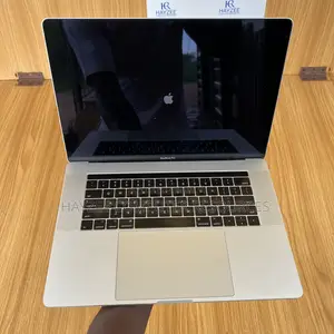 Laptop Apple MacBook Pro 2017 16GB Intel Core I7 SSD 512GB
