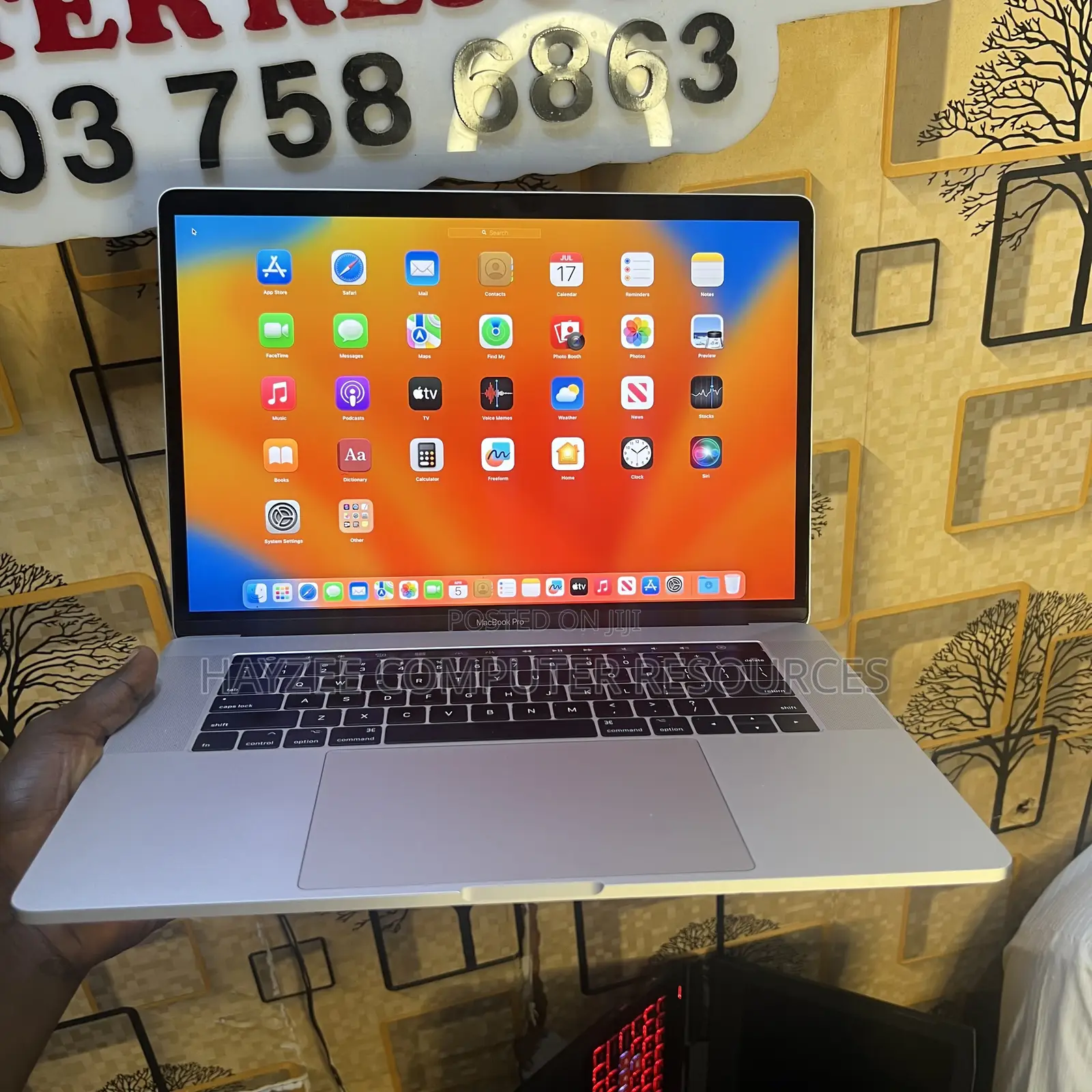 Laptop Apple MacBook Pro 2017 16GB Intel Core I7 SSD 512GB