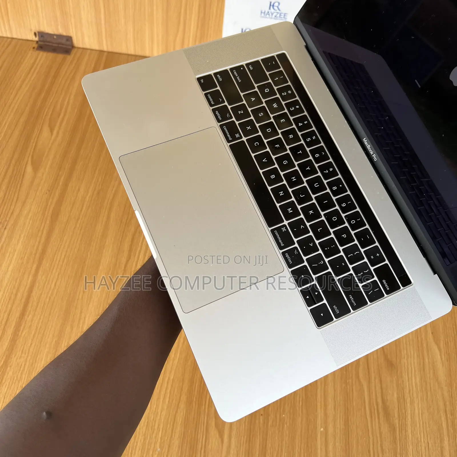 Laptop Apple MacBook Pro 2017 16GB Intel Core I7 SSD 512GB
