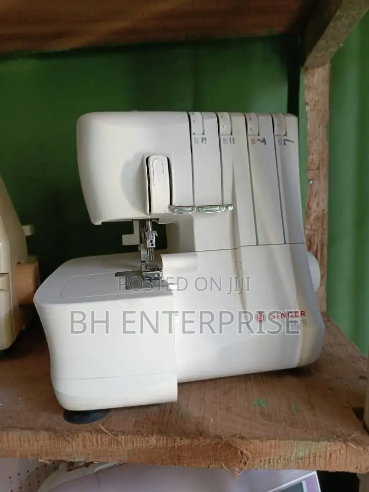 Singer Tabletop Overlocking Machine in Lagos Island (Eko