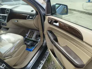 Mercedes-Benz M Class 2014 Gray