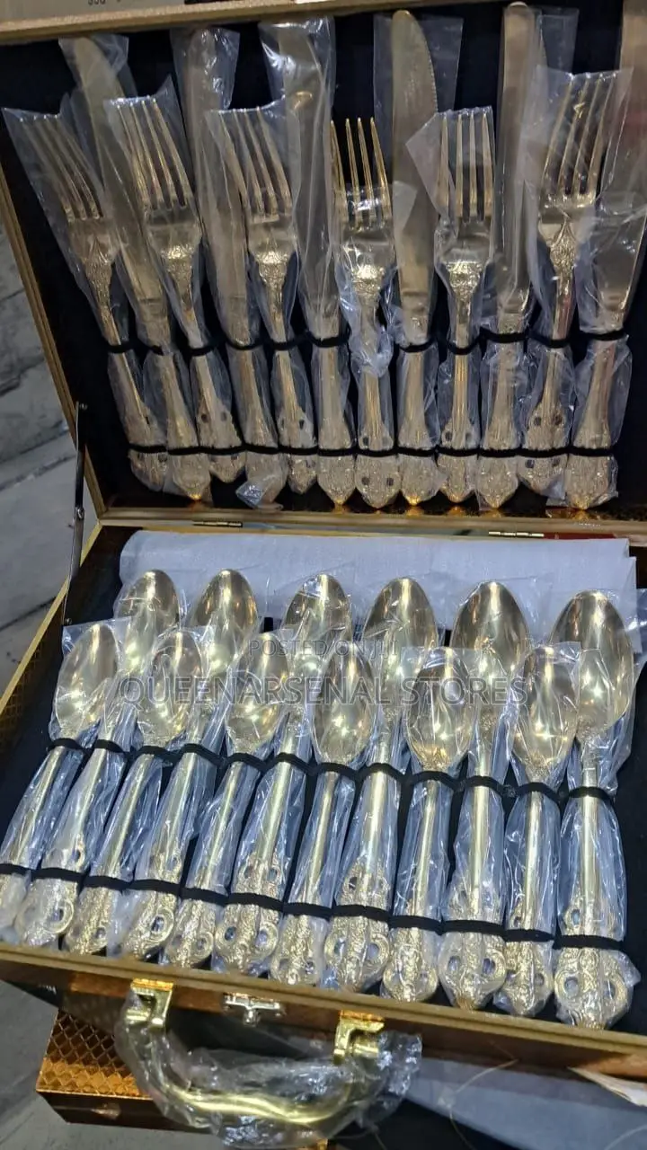 24pcs Gold Plated Cutlery Set