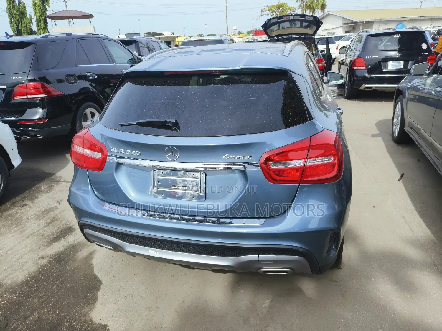 Mercedes-Benz GLA-Class 2016 Blue