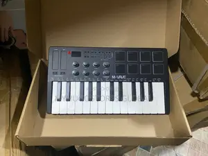 M-Vave Wireless 25 Key Midi Keyboard