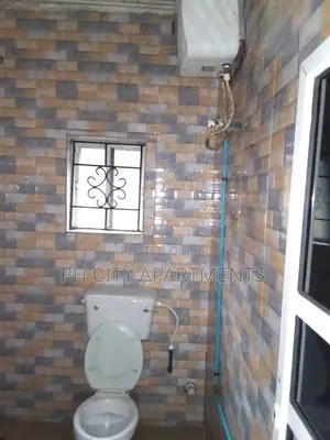 2bdrm Block of Flats in Eliozu for rent