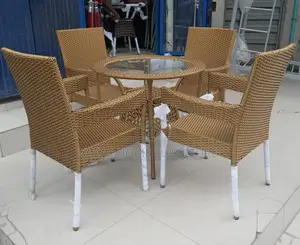 4+1 Rattan Outdoor Chairs