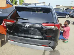Toyota RAV4 2018 Black