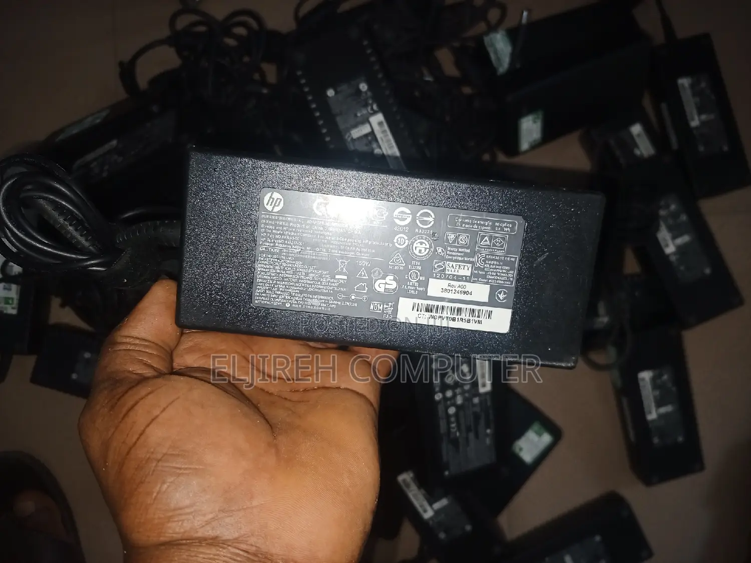 Hp Adapter for Desktop Pc