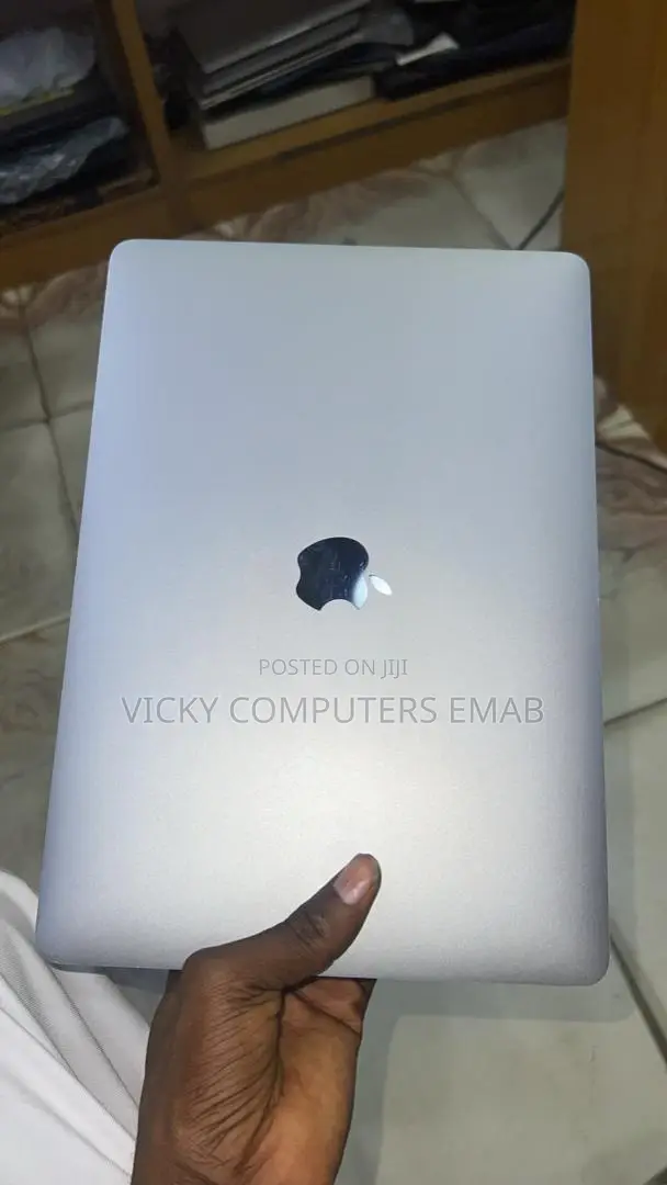 Laptop Apple MacBook Pro 2016 8GB Intel Core I5 SSD 256GB