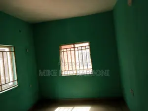 3bdrm Block of Flats in Premier Layout, Enugu for rent