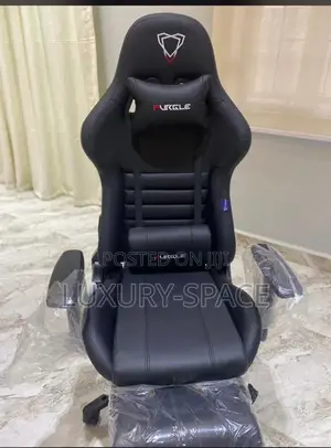 Unique Gaming/Studio Chair