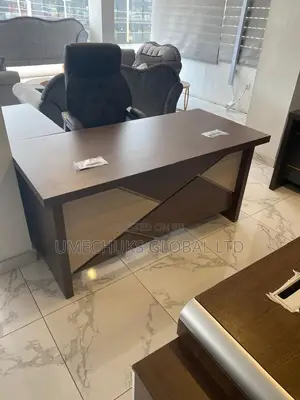 Executive 1.6m Office Table