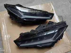Lamborghini Urus Headlights