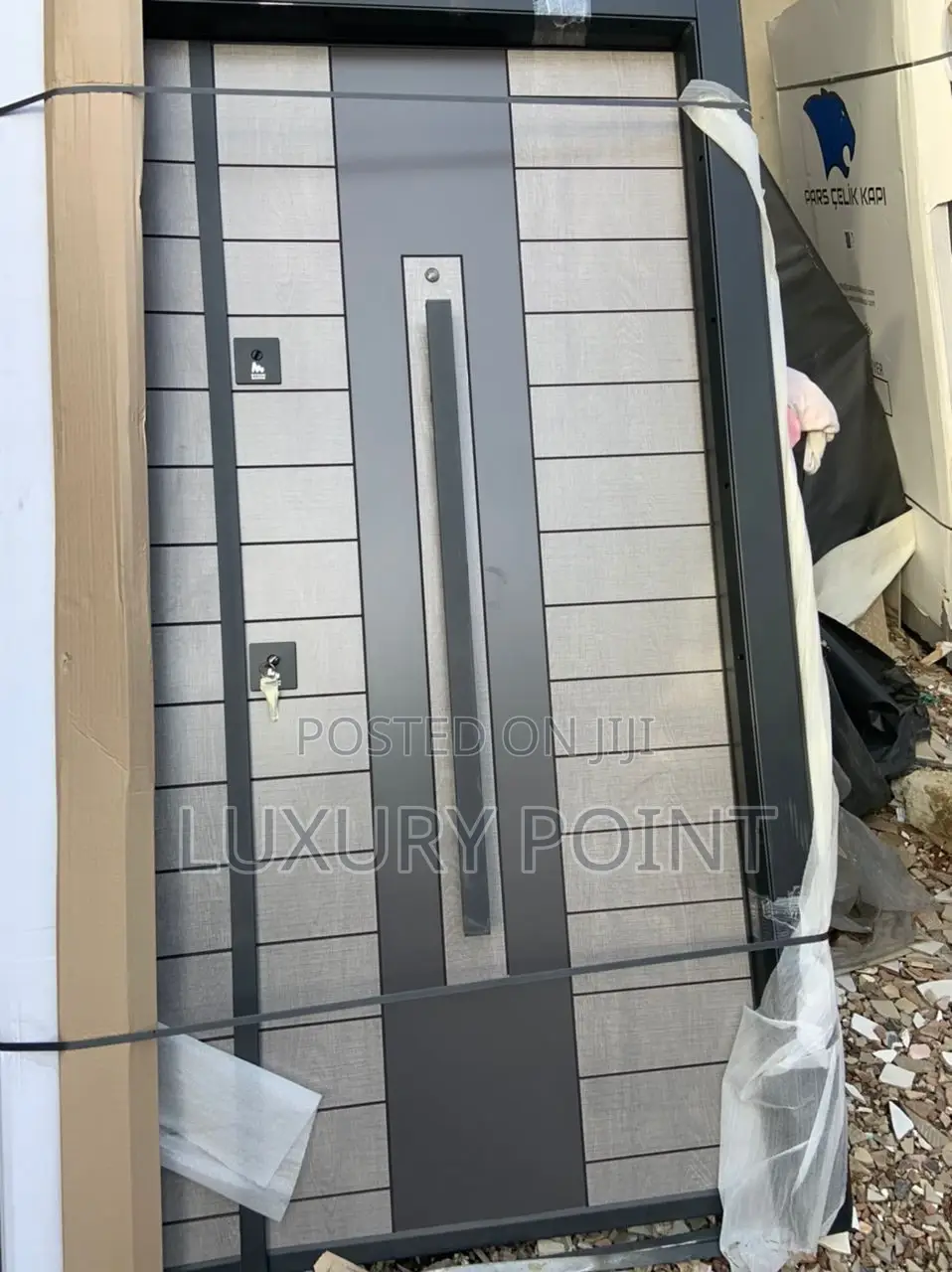 Luxury Door 