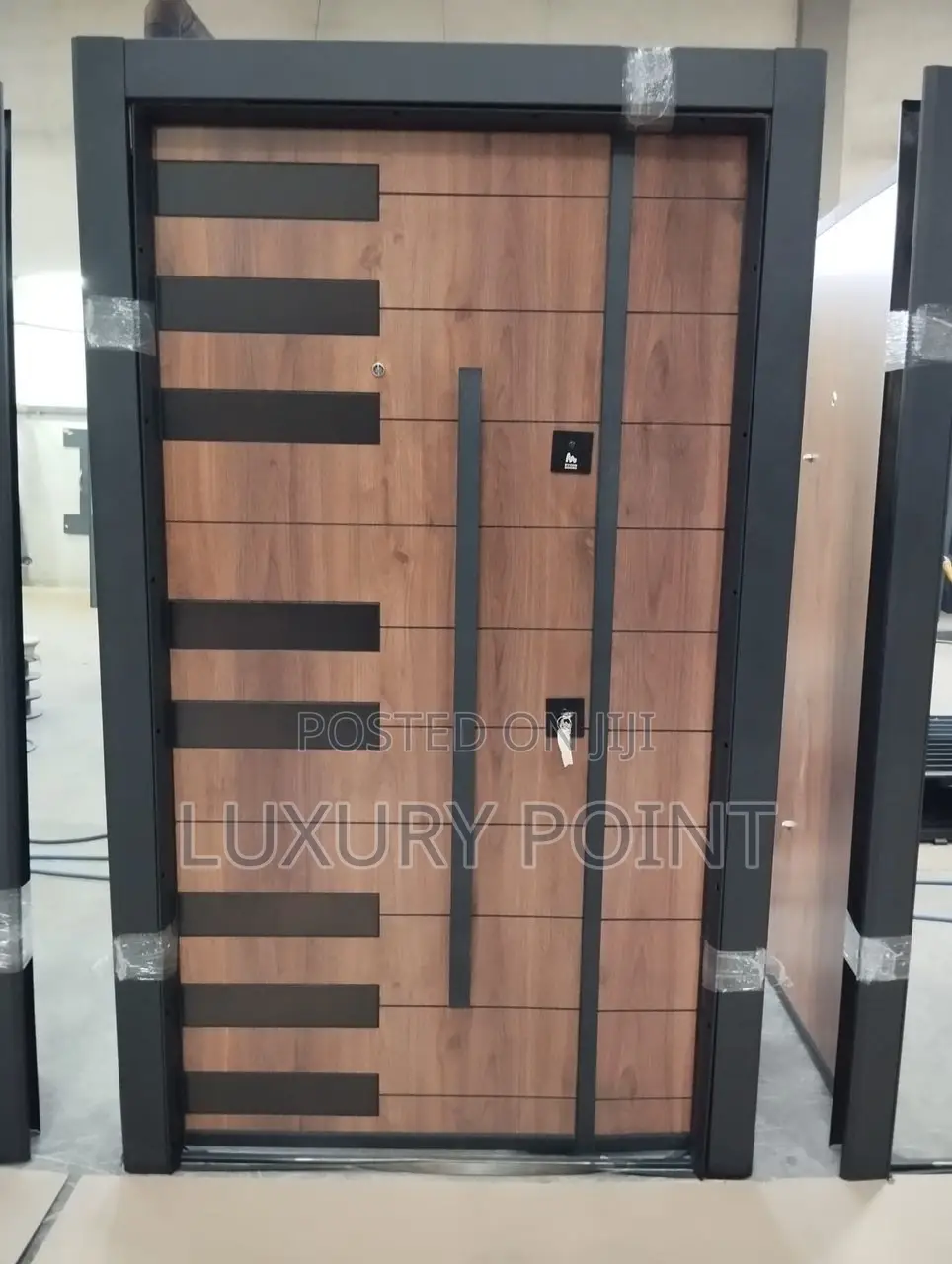 Luxury Door Xl