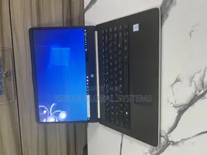 Laptop HP 14-Dq1088wm 8GB Intel Core I3 SSD 256GB