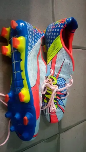 Get Ur Various Adidas,Nike,Puma Boot