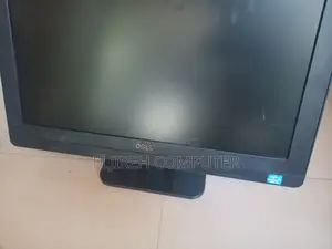 Desktop Computer Dell OptiPlex 3050 4GB Intel Core I3 HDD 500GB