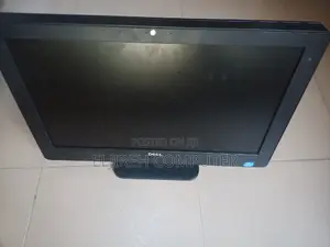 Desktop Computer Dell OptiPlex 3050 4GB Intel Core I3 HDD 500GB