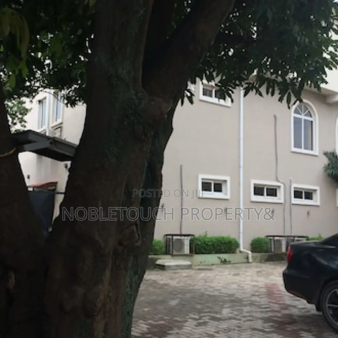 26rooms Functioning Hotel at Shasha Akowonjo