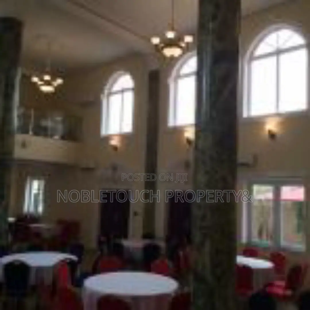 26rooms Functioning Hotel at Shasha Akowonjo
