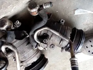 Compressor for Toyota Corolla 2005 and Sienna 2005 Model