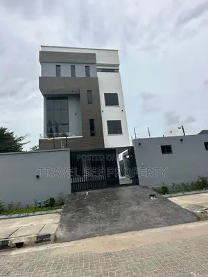 Furnished 5bdrm Duplex in Bananas Lsland for sale