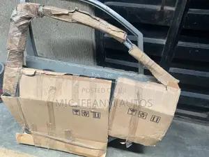 Toyota Camry Door 07/2010