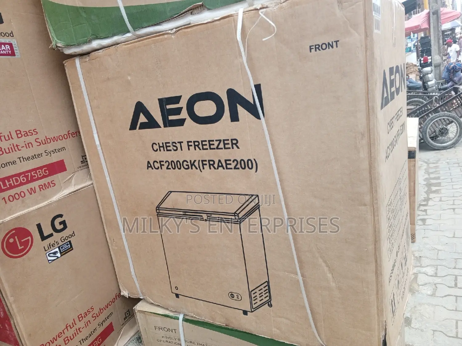 AEON 200 Litres Freezer