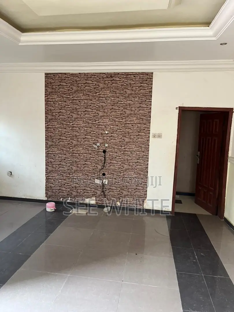 2bedroom Flat for Shortlet
