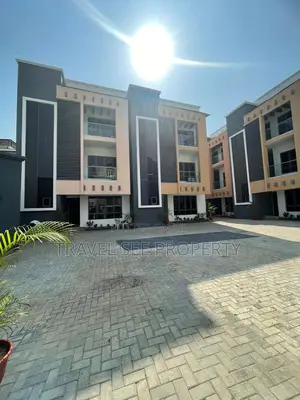 Furnished 5bdrm Duplex in Bananas Lsland for rent