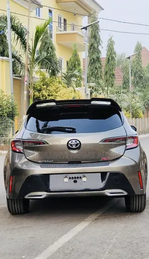Toyota Corolla 2019 Brown