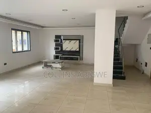 3bdrm Apartment in Abacha Estate Ikoyi for rent