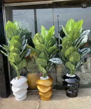 Artificial Plant Pot