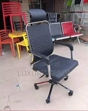 Executive Office Chair With Headrest
