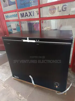 240 Litres Hisense Chest Freezer With Inner Glass and Lock