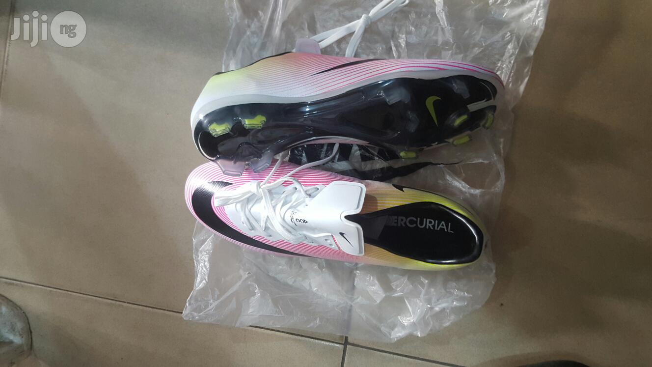 Nike Mercurial Boot