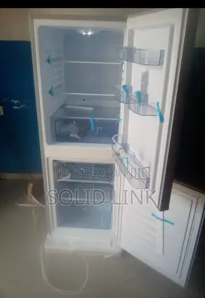 Bona Solar Standing Fridge and Freezer 202L