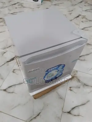 Best 45L Aeon Refrigerator (Bedside)