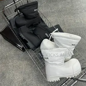 High Quality Premium Balenciaga Alaska Luxury Boots