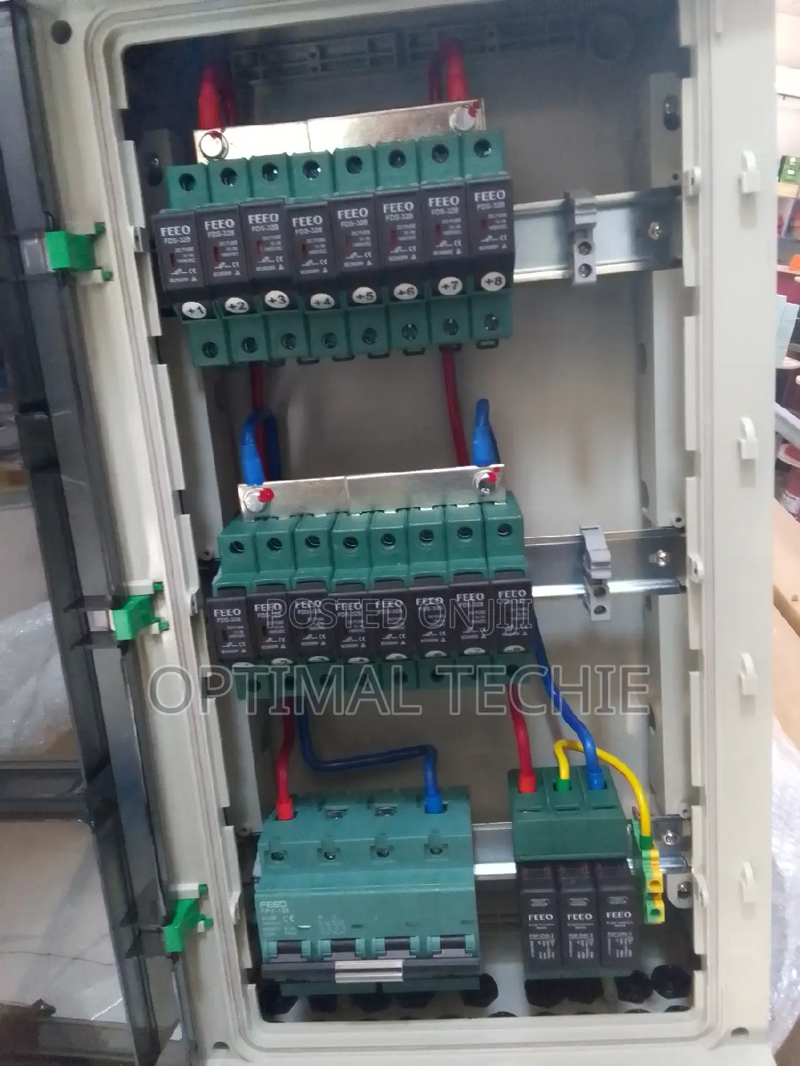 8way Combiner Box